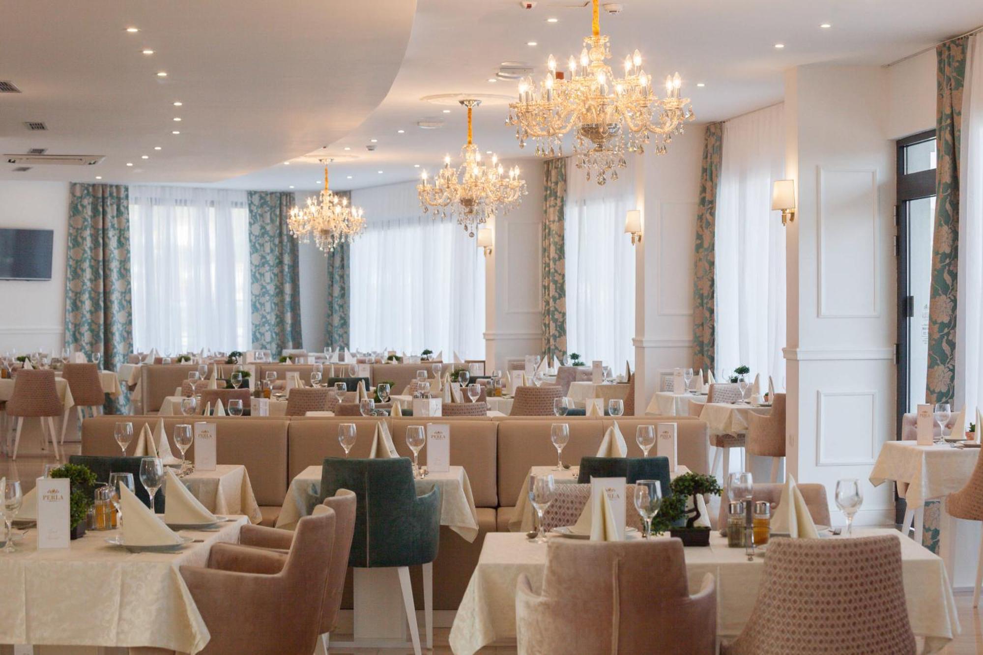 Hotel Perla Rogoznica  Luaran gambar
